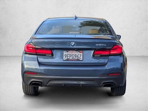 Used 2023 BMW 530e 530e w/ M Sport Package image 7