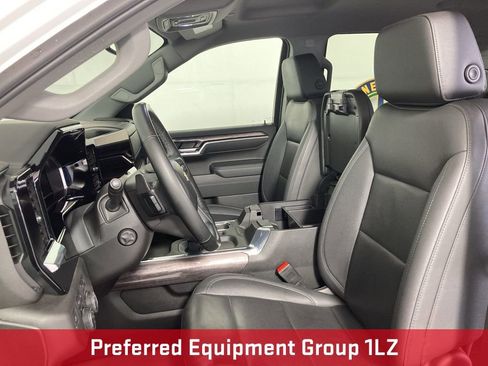 Used 2023 Chevrolet Silverado 1500 LTZ AWD/4WD image 11