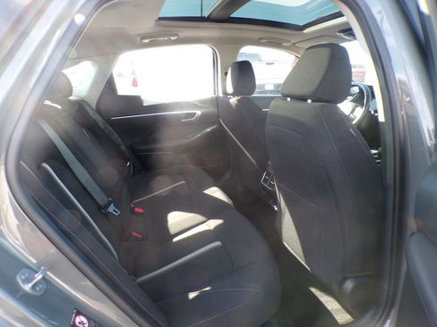 Certified 2023 Hyundai Sonata SEL w/ Convenience Package FWD image 19
