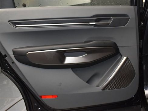 Certified 2026 Kia EV9 Light image 15