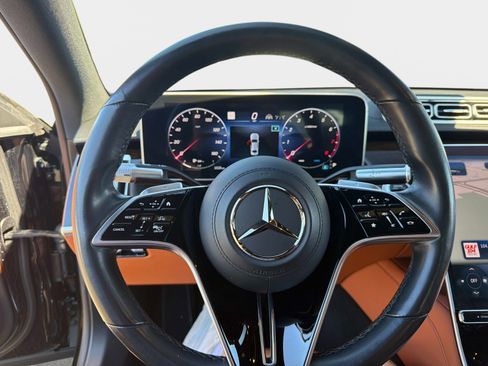 Used 2023 Mercedes-Benz S 500 4MATIC image 25
