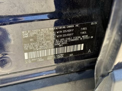 Used 2024 Toyota RAV4 XLE FWD image 34