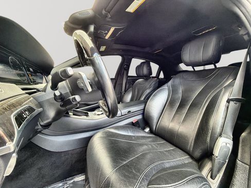 Used 2015 Mercedes-Benz S 550 Sedan image 13