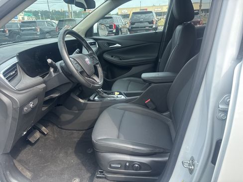 Used 2024 Buick Encore GX Preferred w/ Comfort Package AWD/4WD image 12