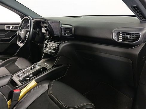Certified 2023 Ford Explorer ST image 20