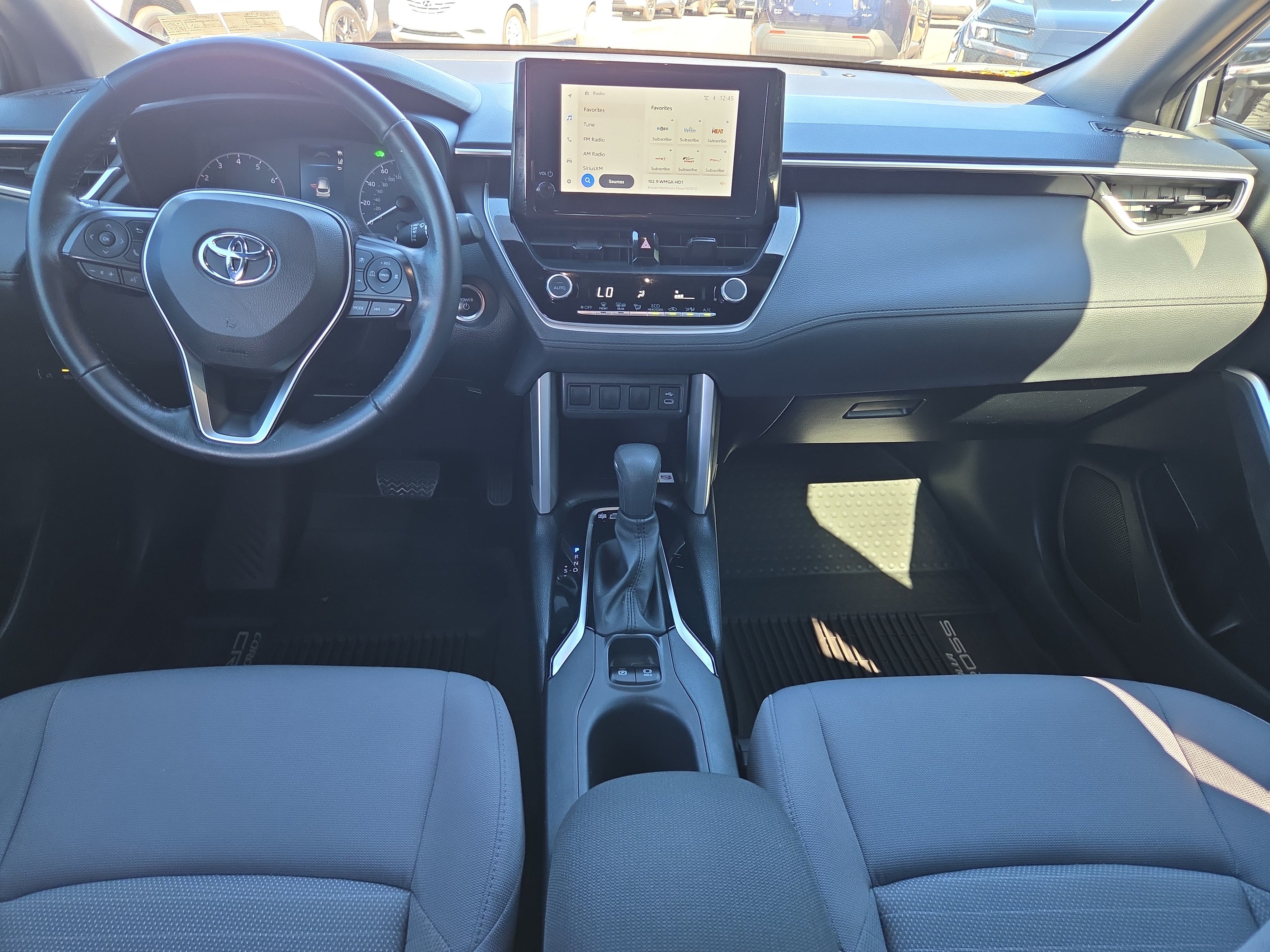 Certified 2023 Toyota Corolla Cross AWD Hybrid w/ Moonroof Package image 20
