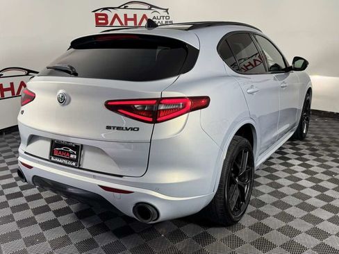 Used 2020 Alfa Romeo Stelvio Ti Sport w/ Quick Order Package 22S Sport AWD/4WD image 6