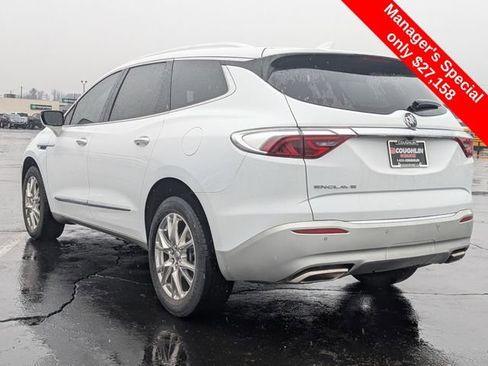 Used 2023 Buick Enclave Essence w/ Experience Buick Package image 5