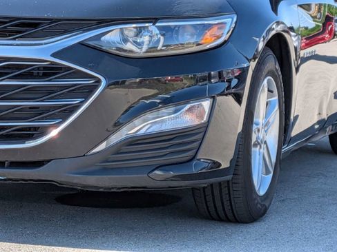 Used 2023 Chevrolet Malibu LT w/ Driver Confidence Package FWD image 8