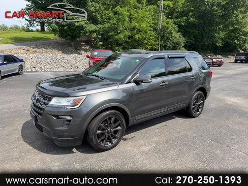 Used 2018 Ford Explorer XLT w/ Equipment Group 202A AWD/4WD image 1