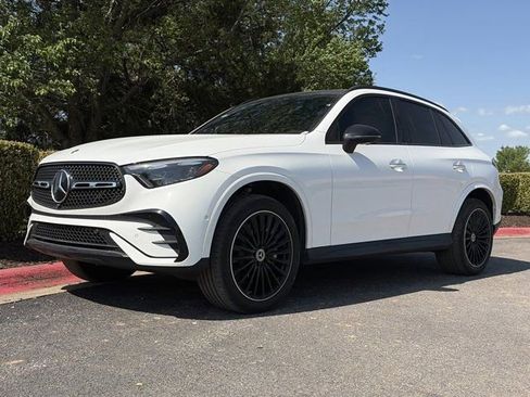 Used 2023 Mercedes-Benz GLC 300 image 11