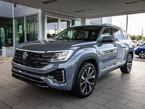 New 2026 Volkswagen Atlas SEL Premium R-Line AWD/4WD image 11
