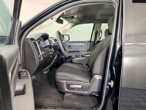 Used 2019 RAM 1500 Classic Warlock w/ Electronics Group image 25