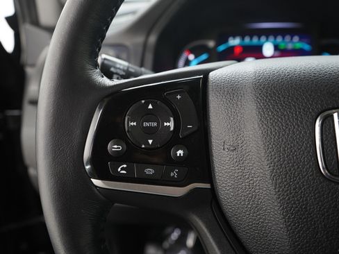 Used 2020 Honda Pilot Touring image 33