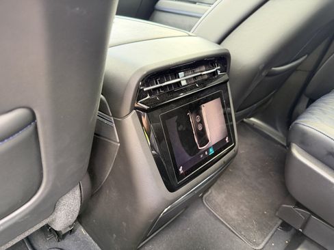 Used 2025 Cadillac Escalade IQ Sport 1 AWD/4WD image 33