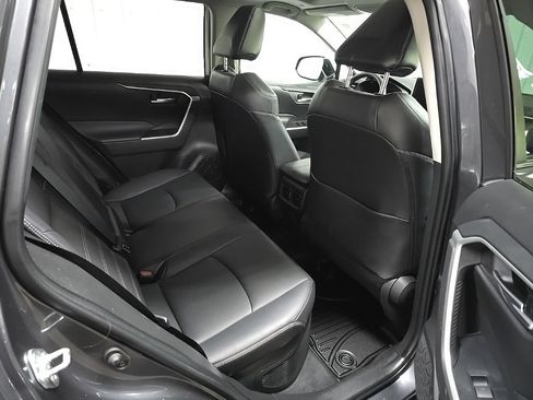 Used 2023 Toyota RAV4 XLE Premium AWD/4WD image 18
