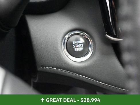 Used 2023 Toyota Highlander XLE image 45