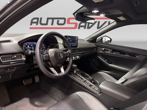 Used 2025 Honda Civic Sport Touring image 10