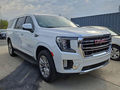 Used 2023 GMC Yukon XL SLT w/ SLT Premium Package