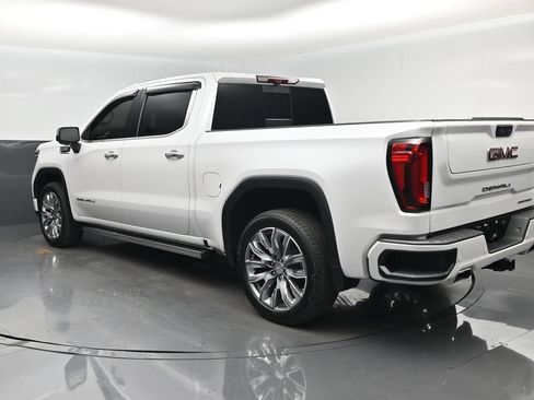 Used 2024 GMC Sierra 1500 Denali w/ Denali Reserve Package AWD/4WD image 4