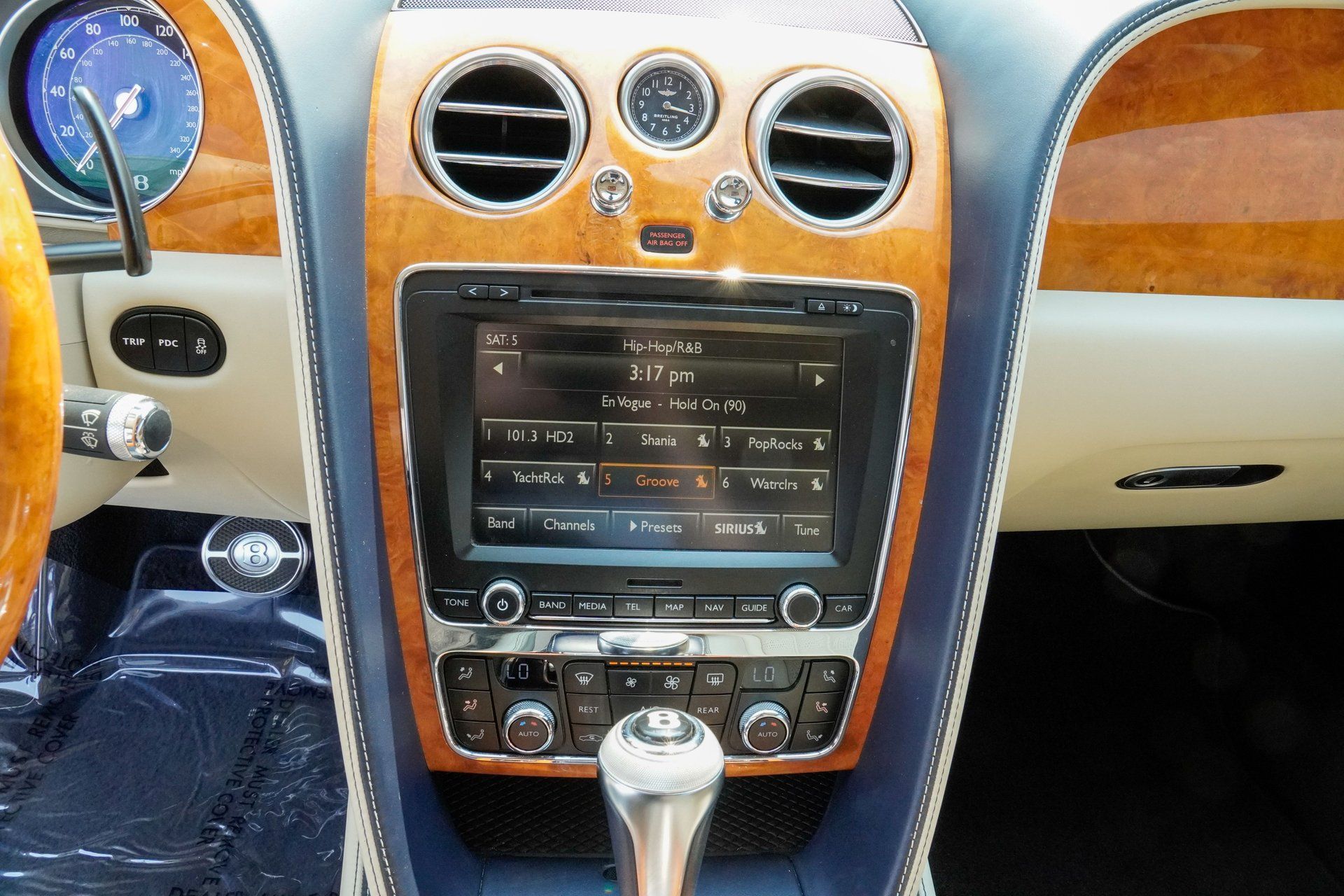 Used 2012 Bentley Continental GT AWD/4WD image 15