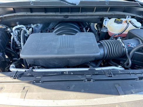Used 2025 Chevrolet Tahoe LT AWD/4WD image 32