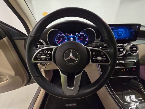 Certified 2022 Mercedes-Benz GLC 300 GLC 300 w/ Premium Package Lite image 15
