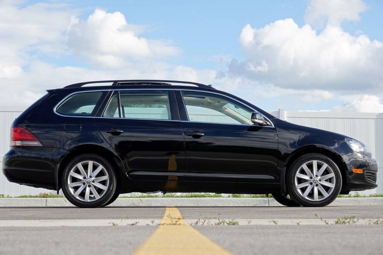 Used 2012 Volkswagen Jetta TDI FWD image 24