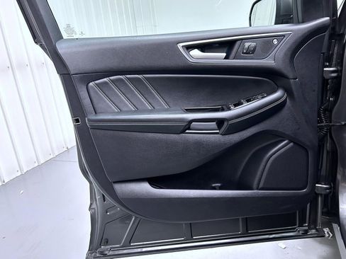 Used 2019 Ford Edge ST w/ Equipment Group 401A AWD/4WD image 9