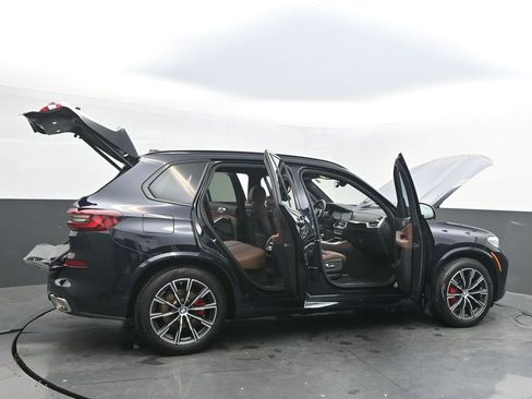Certified 2023 BMW X5 xDrive40i w/ M Sport Package image 42