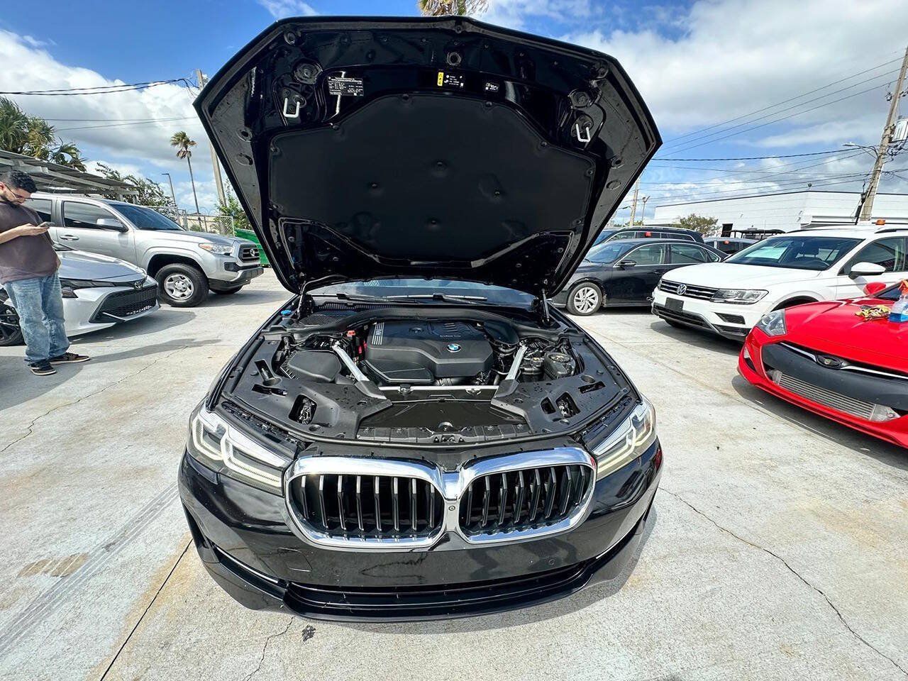 Used 2021 BMW 530i w/ Convenience Package RWD image 20