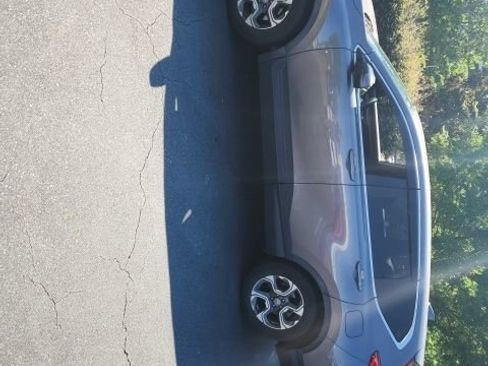 Used 2018 Honda CR-V EX image 4