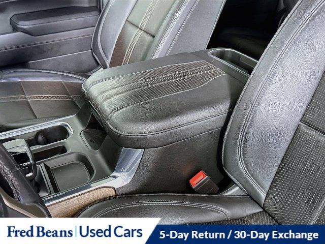 Used 2023 Chevrolet Silverado 1500 High Country w/ High Country Premium Package AWD/4WD image 40