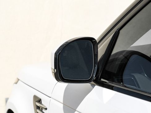 Used 2019 Land Rover Range Rover Sport HSE image 27