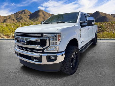 Used 2022 Ford F250 XLT w/ XLT Premium Package AWD/4WD image 15