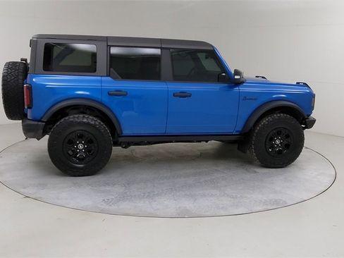 Used 2022 Ford Bronco Badlands image 12