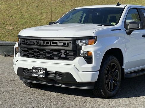 Used 2025 Chevrolet Silverado 1500 Custom w/ Turbomax Blackout Package image 6