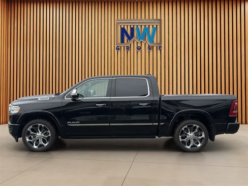 Used 2022 RAM 1500 Limited w/ Body-Colour Bumper Group AWD/4WD image 17