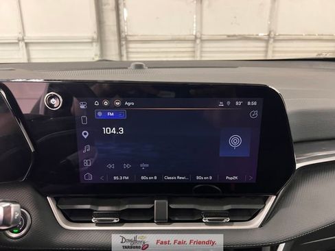 Used 2025 Chevrolet Equinox LT FWD image 45