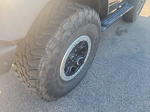 Used 2021 Ford Bronco Big Bend w/ Sasquatch Package AWD/4WD image 8