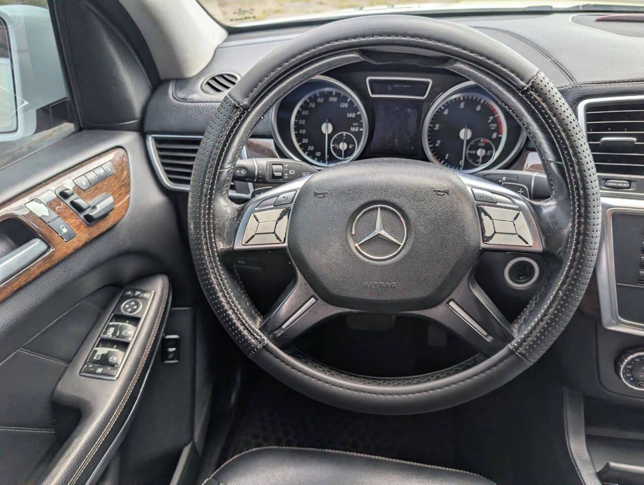 Used 2014 Mercedes-Benz GL 450 4MATIC image 34