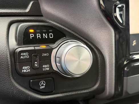 Used 2023 RAM 1500 Laramie AWD/4WD image 34