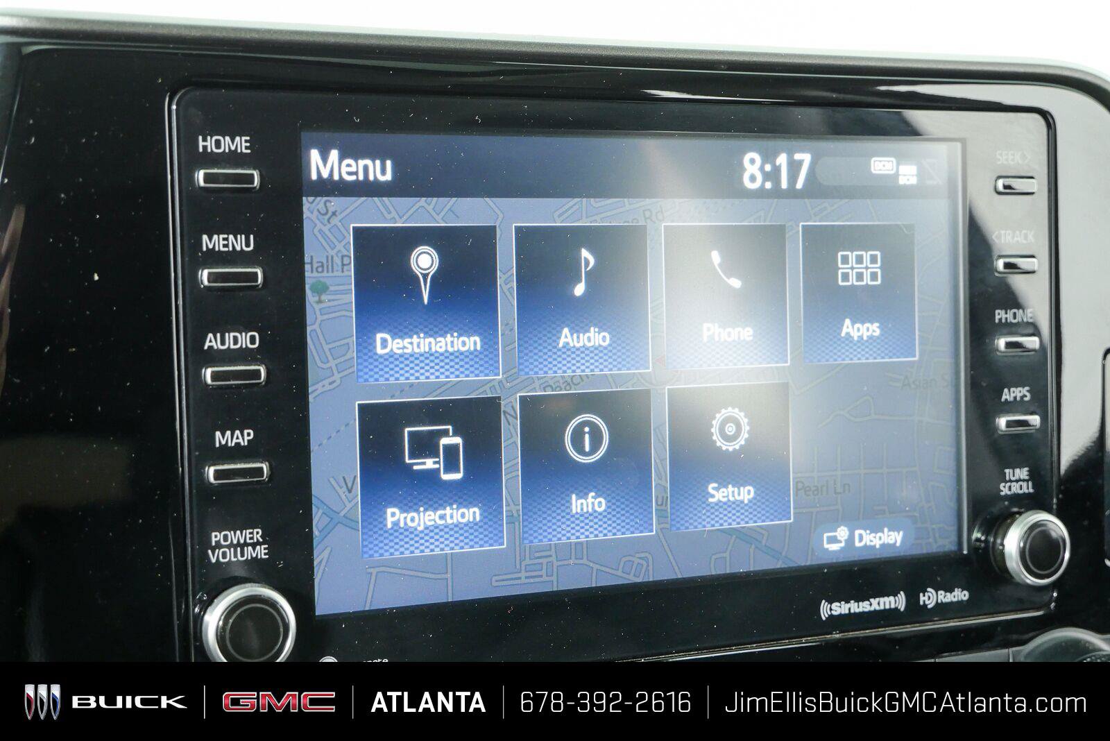 Used 2021 Toyota Highlander XLE FWD image 13