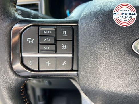 Used 2024 Ford F350 Platinum AWD/4WD image 14