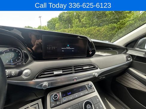 Used 2022 Hyundai Palisade Limited w/ Winter Package FWD image 27