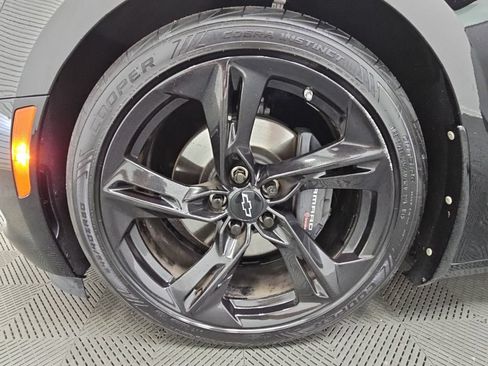 Certified 2023 Chevrolet Camaro SS RWD image 40