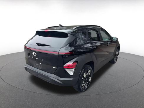 Used 2025 Hyundai Kona SEL image 14