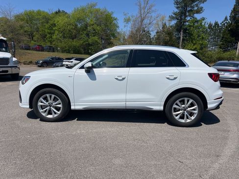 Used 2025 Audi Q3 2.0T Premium Plus w/ Premium Plus Package AWD/4WD image 5