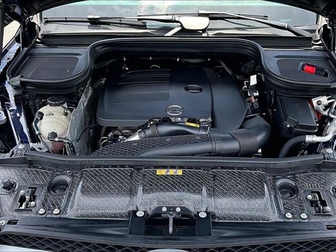 Used 2022 Mercedes-Benz GLE 350 4MATIC image 32