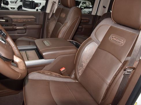 Used 2025 RAM 3500 Longhorn image 34